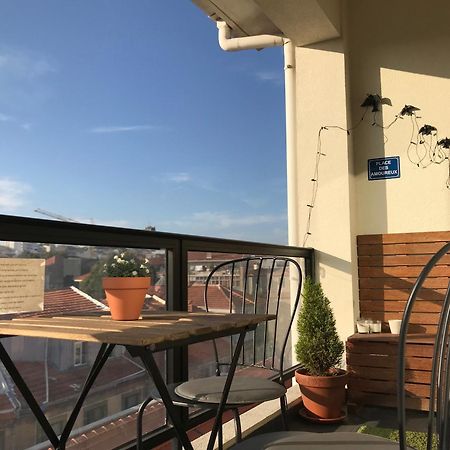 Top Floor Apartment With Sunny Balconies Porto Bagian luar foto