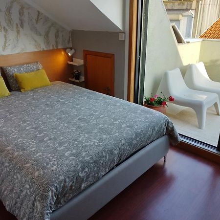 Top Floor Apartment With Sunny Balconies Porto Bagian luar foto