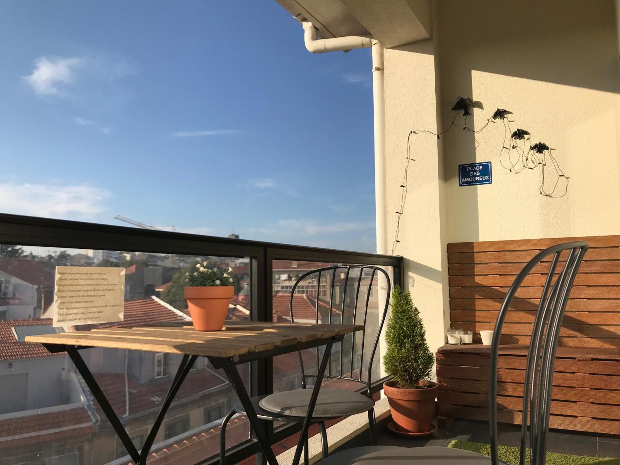 Top Floor Apartment With Sunny Balconies Porto Bagian luar foto